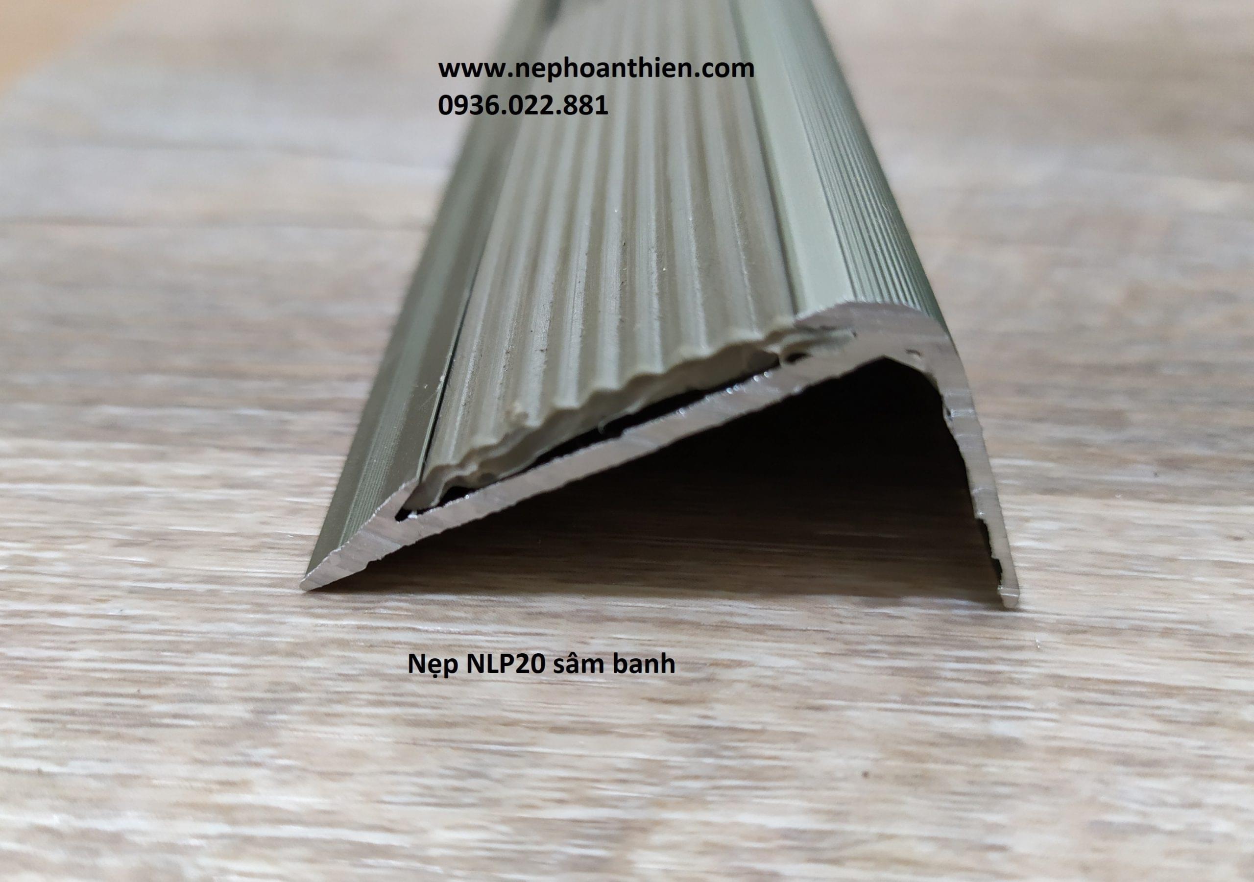Nẹp chống trơn cầu thang NLP20 nẹp chống trơn NLP20 màu sâm banh